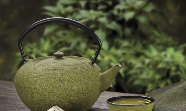 Spotlight: The Beneficial Effects of Green Tea