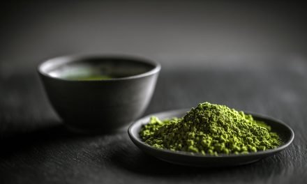 Green tea cuts obesity, health risks in mice